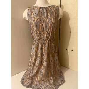 Tyche Women's‎ Dress Size Large Floral Lace Casual Summer